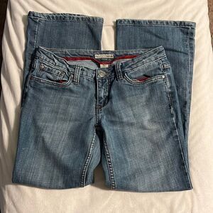 Womens Refuge jeans 9 short